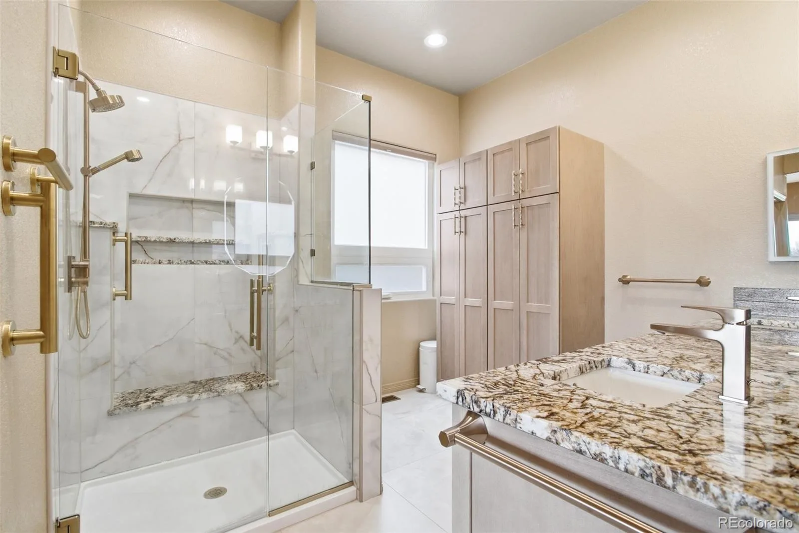 5309 W Hoover Drive Littleton CO 80123 | MLS #REC3828873 06032026183818 1600 13