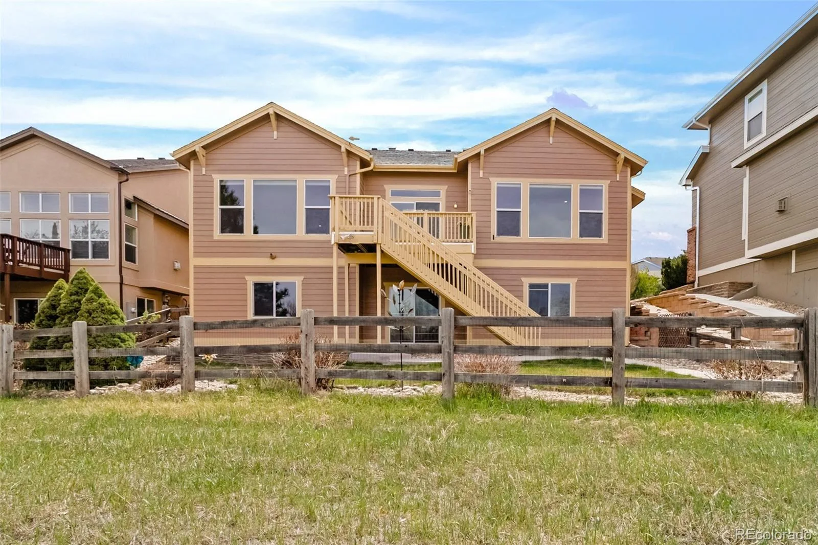 5309 W Hoover Drive Littleton CO 80123 | MLS #REC3828873 06032026183818 1600 2