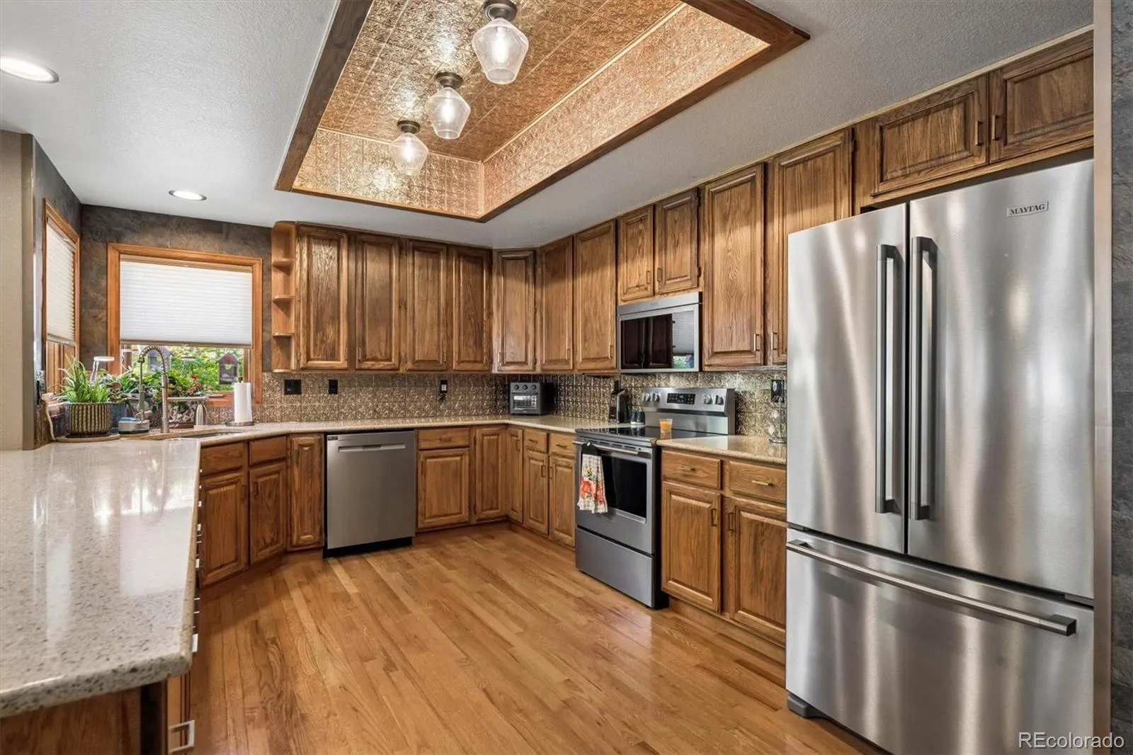 33 Sandra Lane Broomfield CO 80020 MLS #REC3830326 05082026153704 1600 7