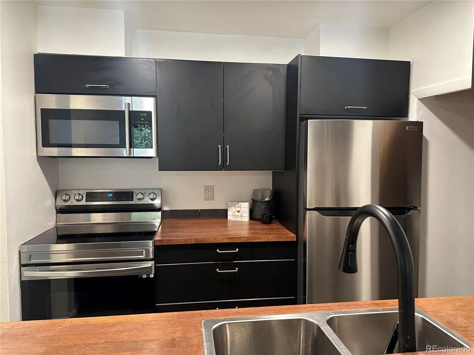 6660 E Mississippi Avenue #9 Denver CO 80224 MLS #REC3830428 05152026211217 1600 1