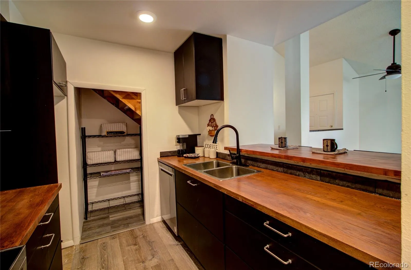 6660 E Mississippi Avenue #9 Denver CO 80224 MLS #REC3830428 05152026211217 1600 15