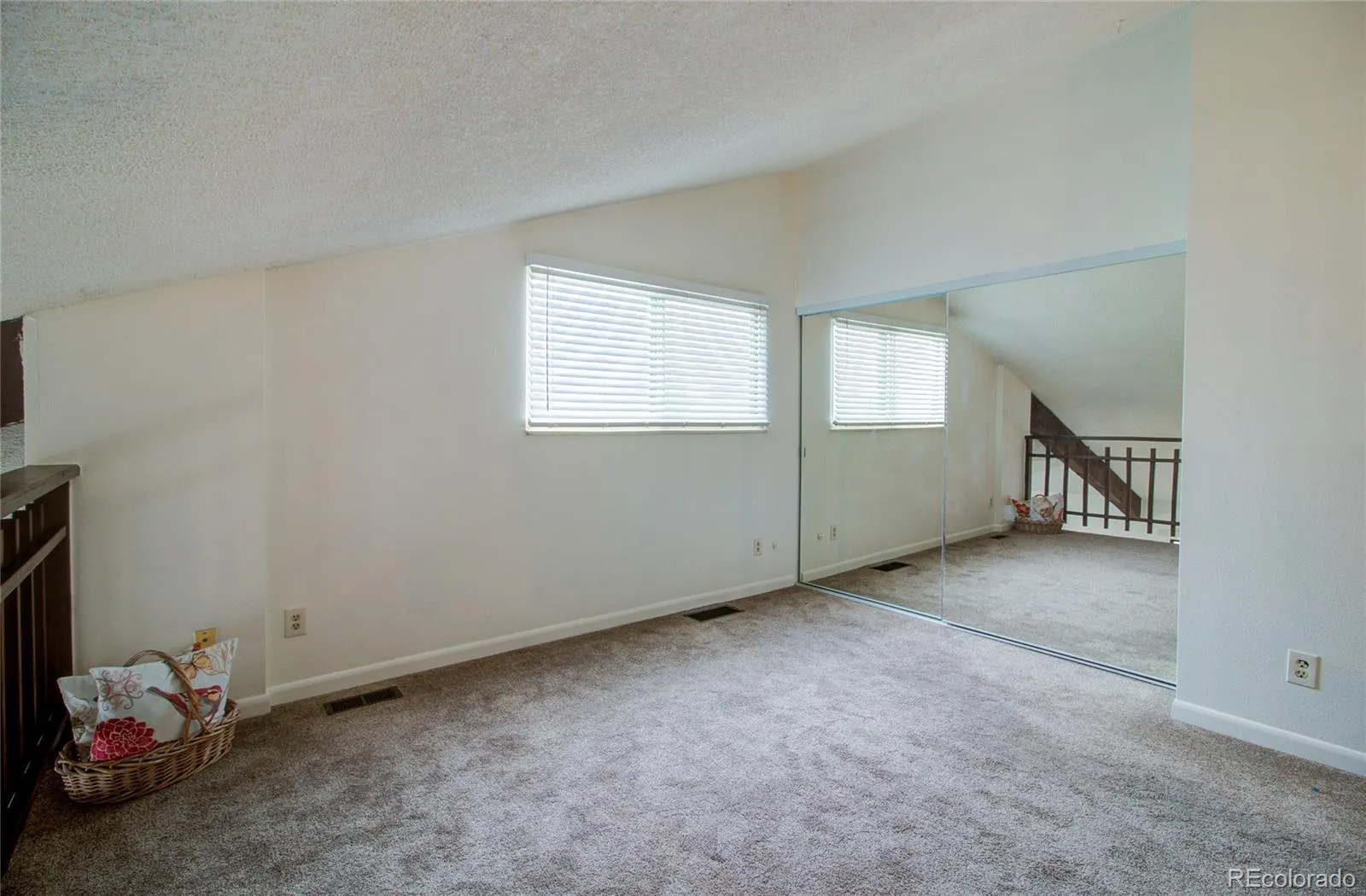 6660 E Mississippi Avenue #9 Denver CO 80224 MLS #REC3830428 05152026211217 1600 21