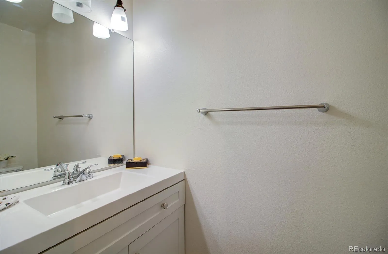 6660 E Mississippi Avenue #9 Denver CO 80224 MLS #REC3830428 05152026211217 1600 22
