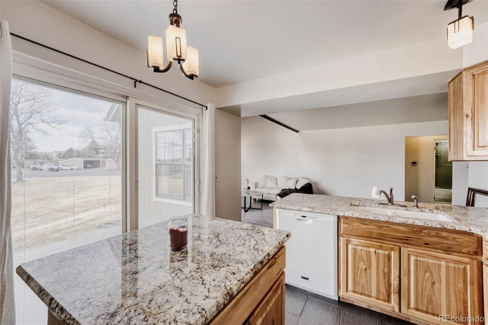 2621 S Xanadu Way #B Aurora CO 80014 | MLS #REC3830718 04282026210023 1600 3