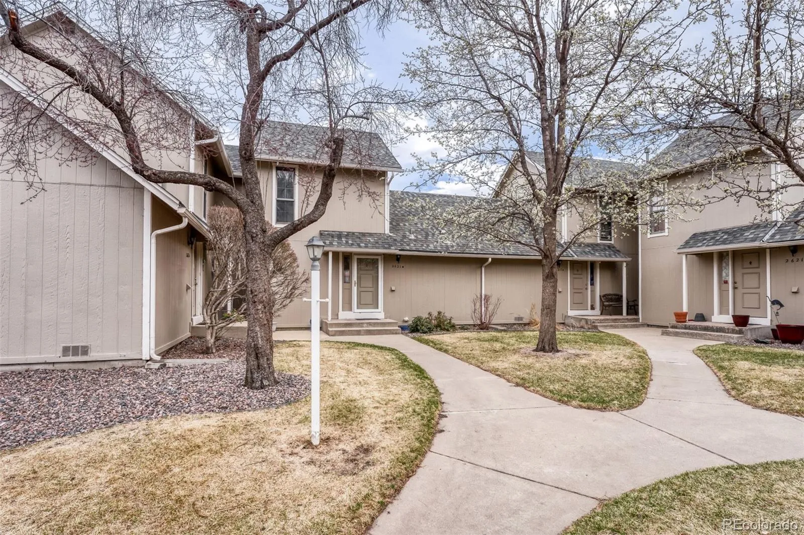 2621 S Xanadu Way #B Aurora CO 80014 | MLS #REC3830718 04282026210023 1600 9