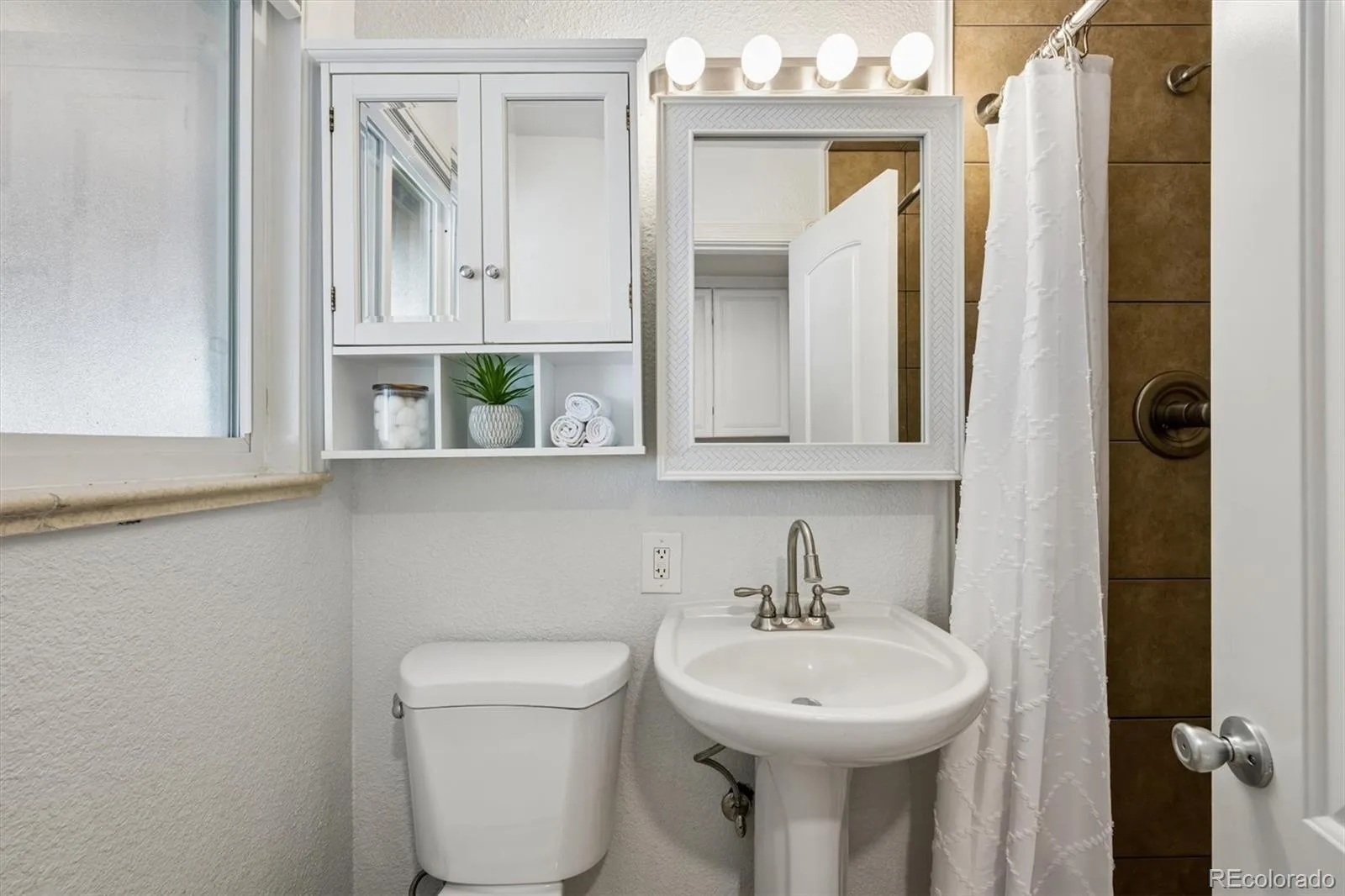 14195 W 50th Avenue Golden CO 80403 | MLS #REC3830891 08212026173557 1600 19