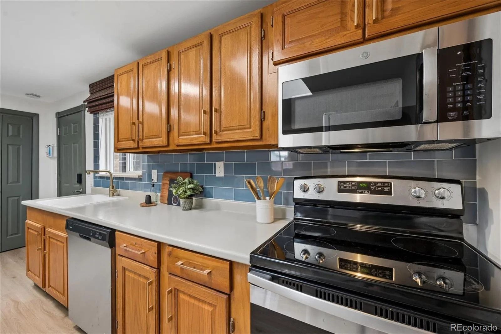 14195 W 50th Avenue Golden CO 80403 | MLS #REC3830891 08212026173557 1600 26