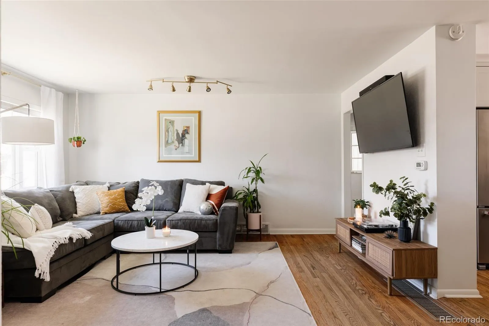 04082026080357 1600 12