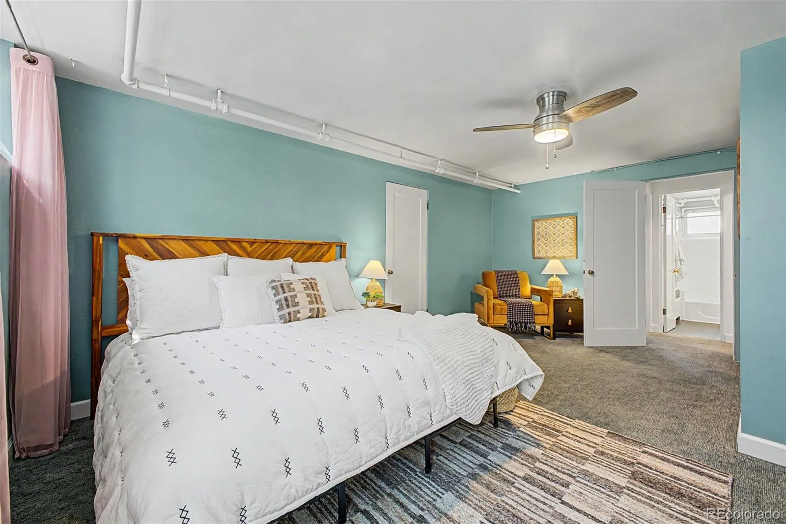 04202026234421 1600 17