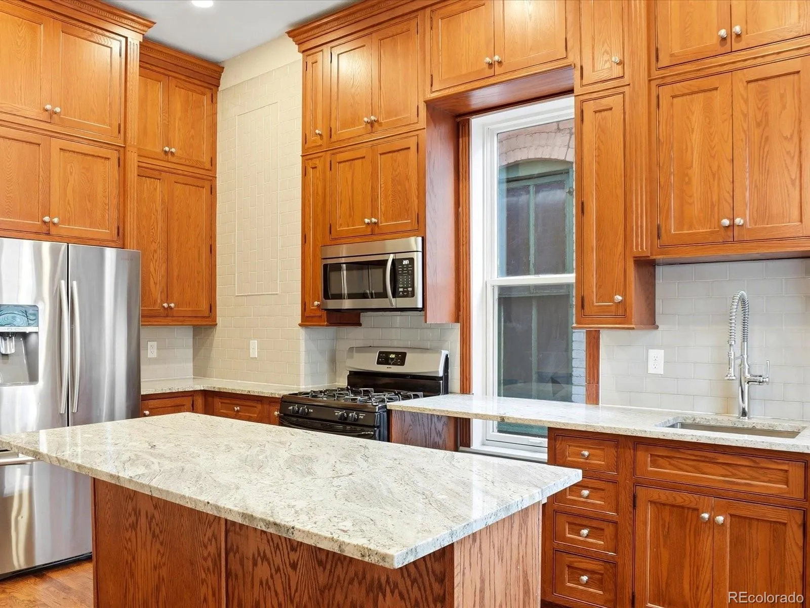 2440 Stout Street Denver CO 80205 MLS #REC3832341 05132026205425 1600 13