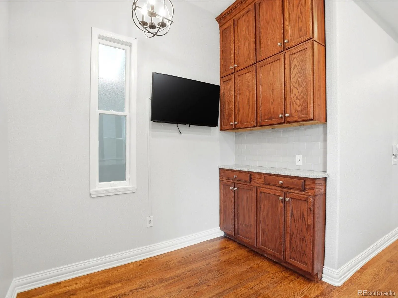 2440 Stout Street Denver CO 80205 MLS #REC3832341 05132026205425 1600 19