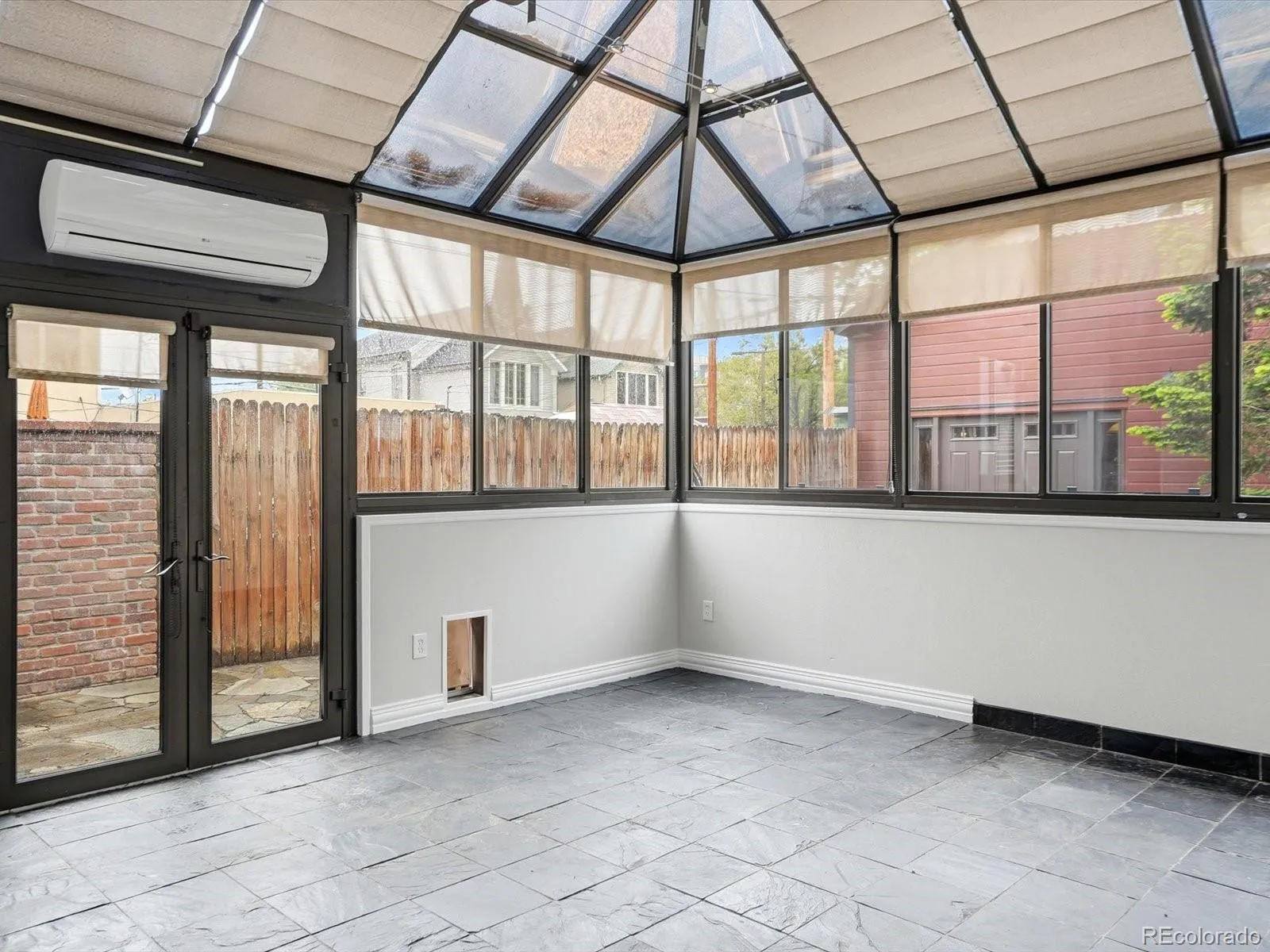 2440 Stout Street Denver CO 80205 MLS #REC3832341 05132026205425 1600 24