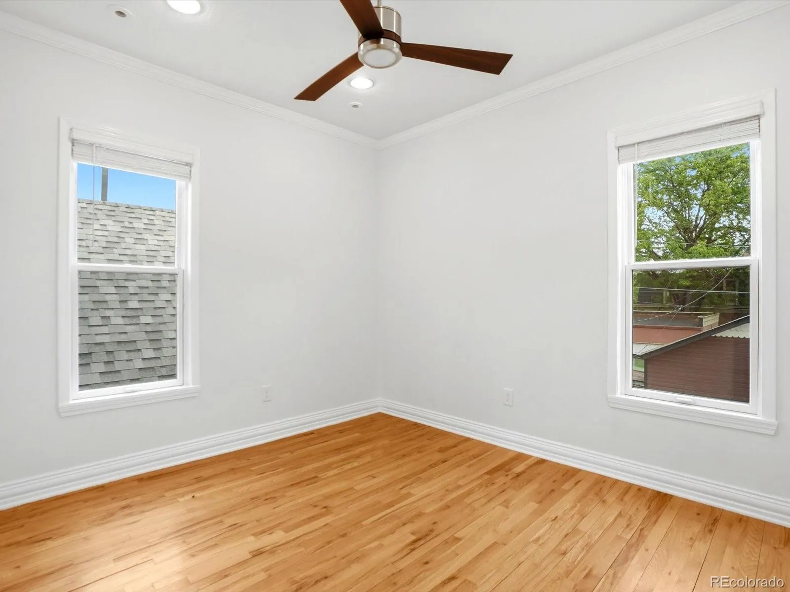 2440 Stout Street Denver CO 80205 MLS #REC3832341 05132026205425 1600 38