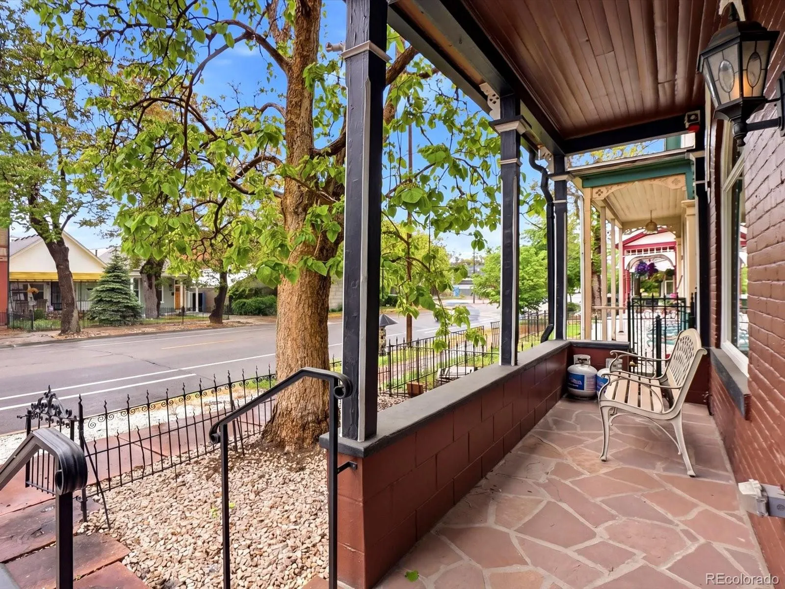 2440 Stout Street Denver CO 80205 MLS #REC3832341 05132026205425 1600 4