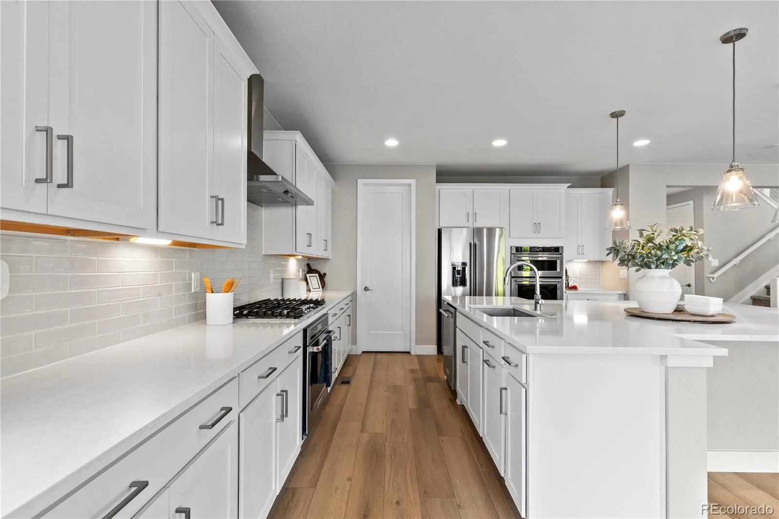 6485 Saddlesmith Street Castle Pines CO 80108 | MLS #REC3836399 08012026154504 1600 10