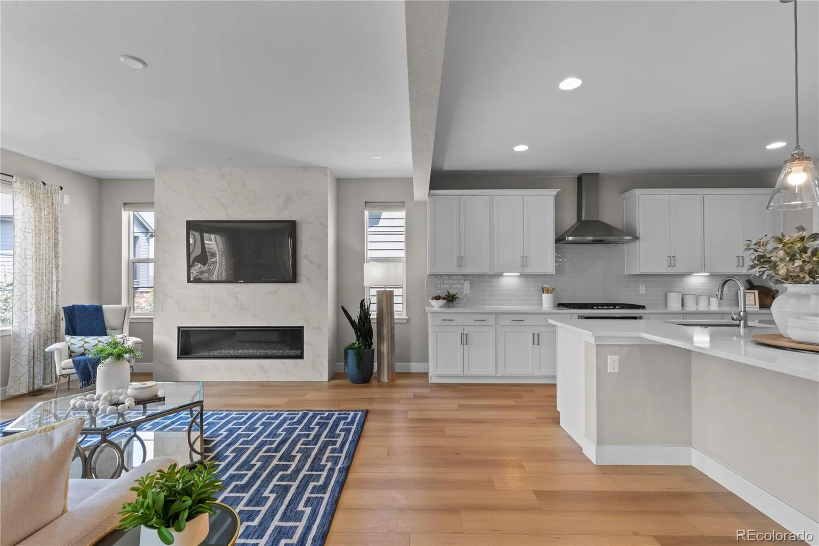 6485 Saddlesmith Street Castle Pines CO 80108 | MLS #REC3836399 08012026154504 1600 20