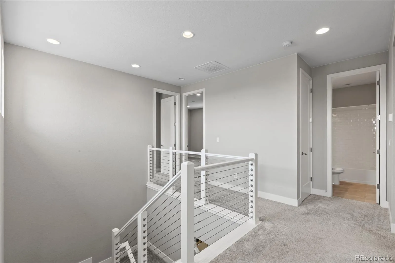 6485 Saddlesmith Street Castle Pines CO 80108 | MLS #REC3836399 08012026154504 1600 32