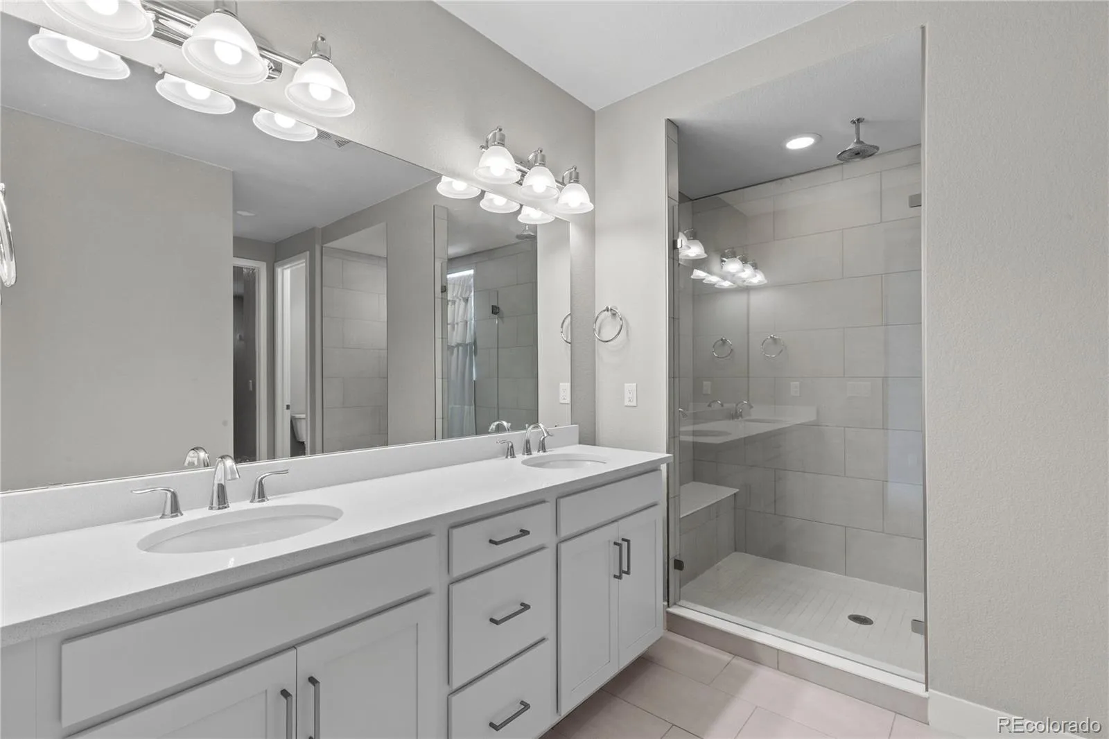 6485 Saddlesmith Street Castle Pines CO 80108 | MLS #REC3836399 08012026154504 1600 36