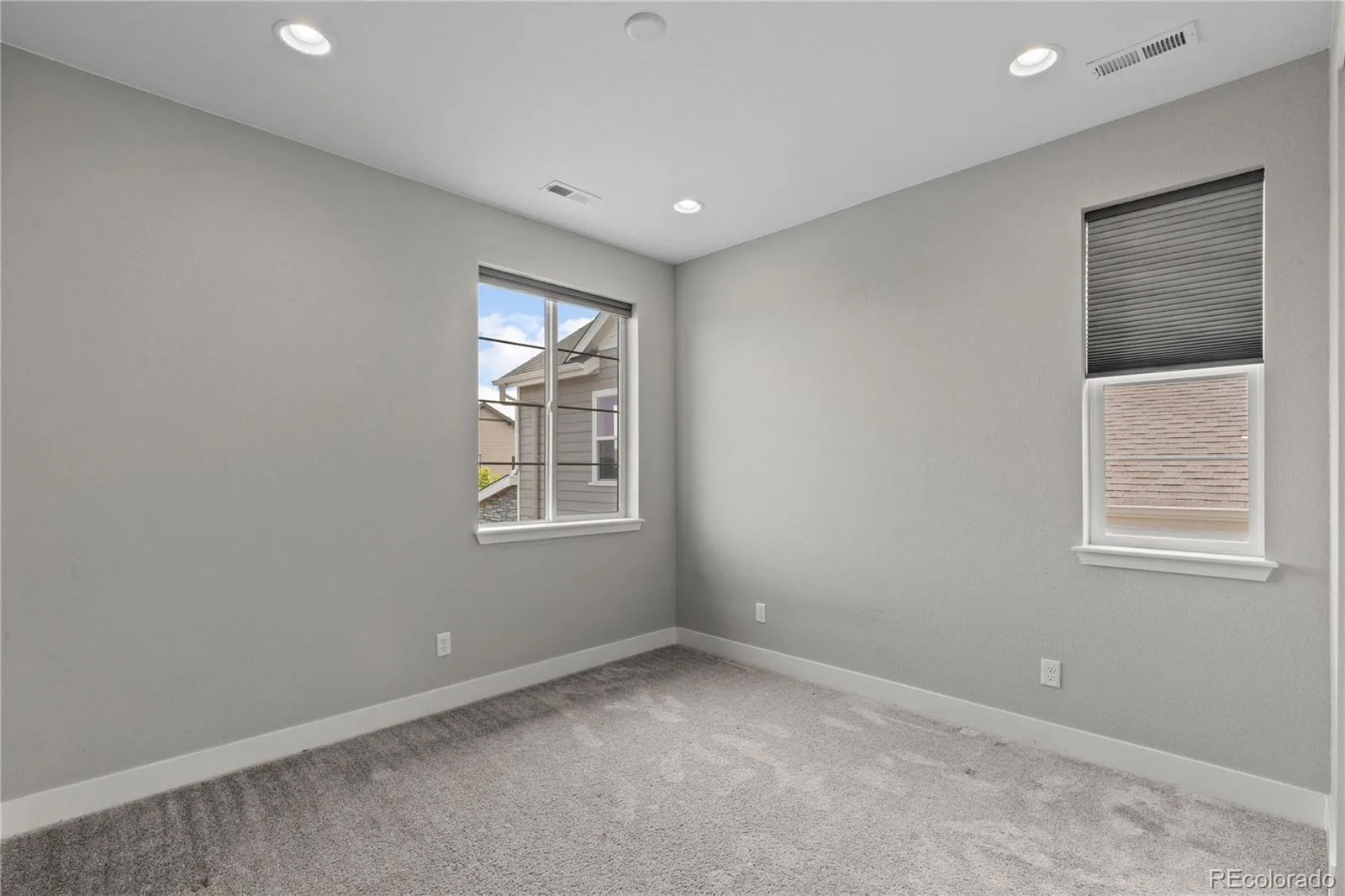 6485 Saddlesmith Street Castle Pines CO 80108 | MLS #REC3836399 08012026154504 1600 39