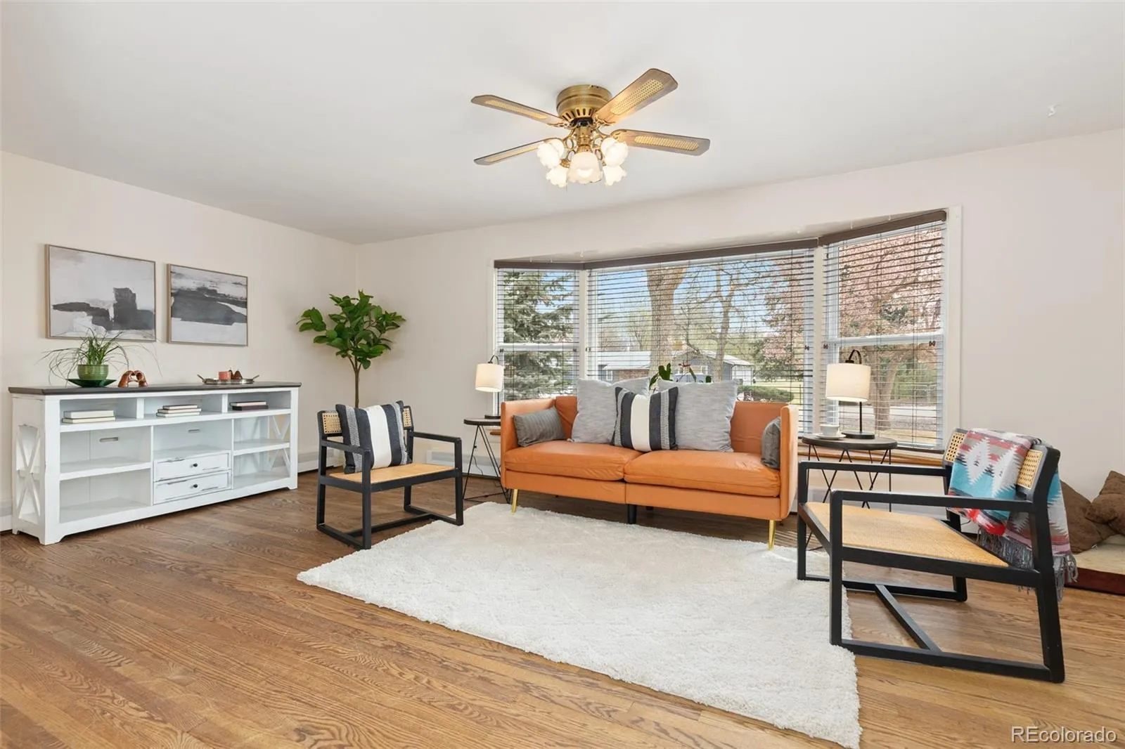 04092026125153 1600 6