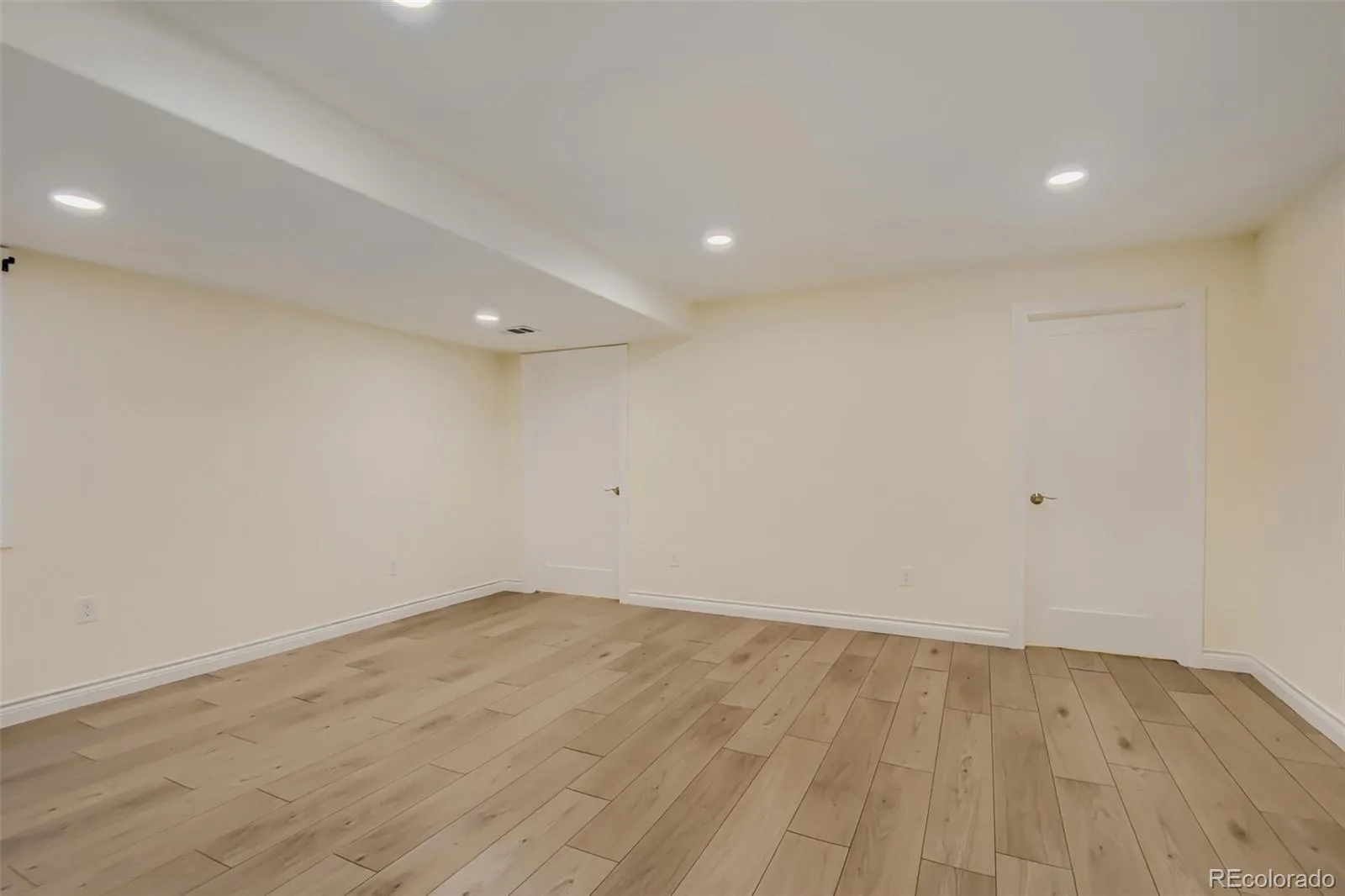 04032026215425 1600 35