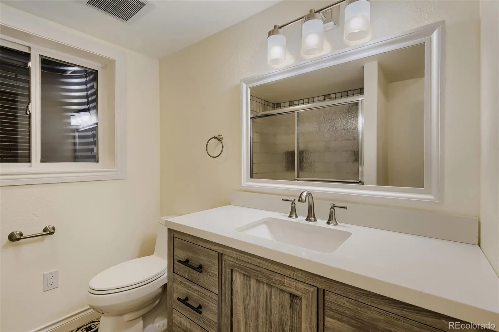 04032026215425 1600 38