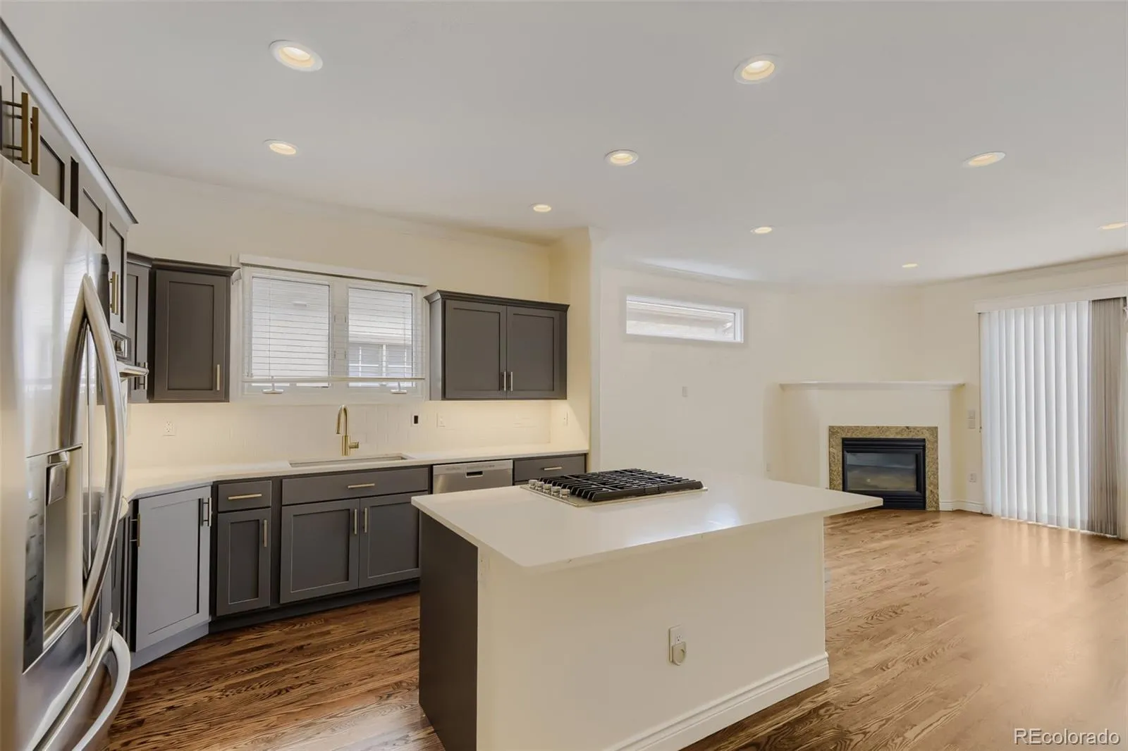 04032026215425 1600 9