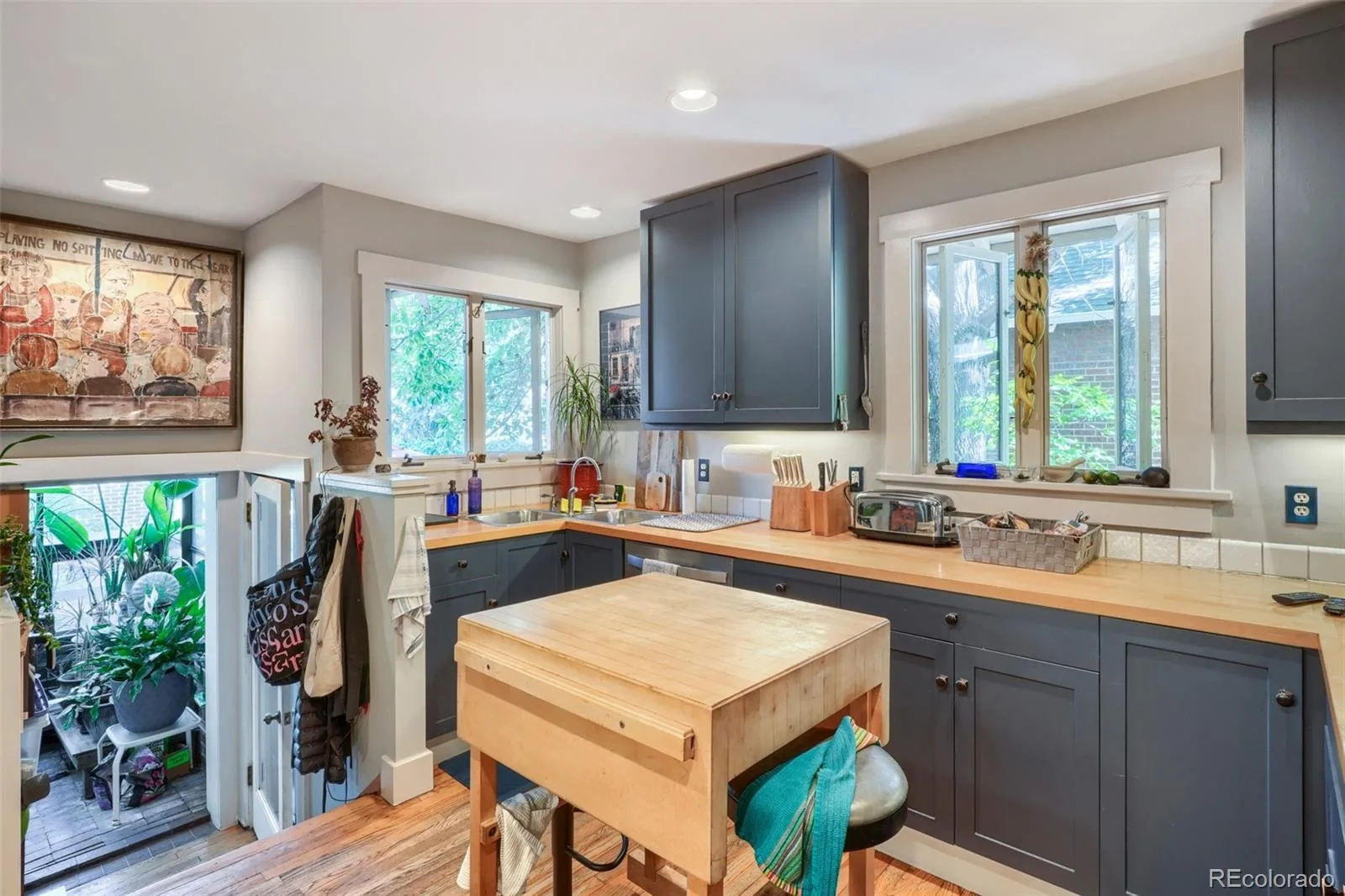 2056 Forest Street Denver CO 80207 MLS #REC3839324 07012026145859 1600 12