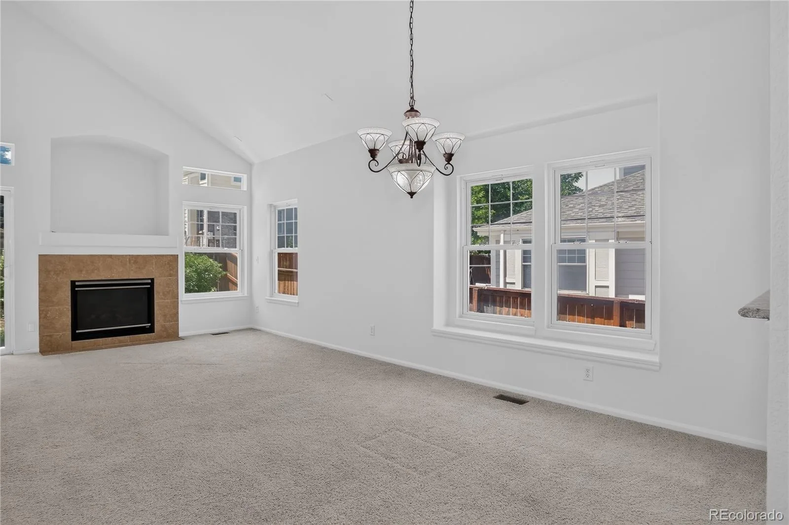 20802 E Girard Drive Aurora CO 80013 | MLS #REC3839369 08242026153309 1600 4