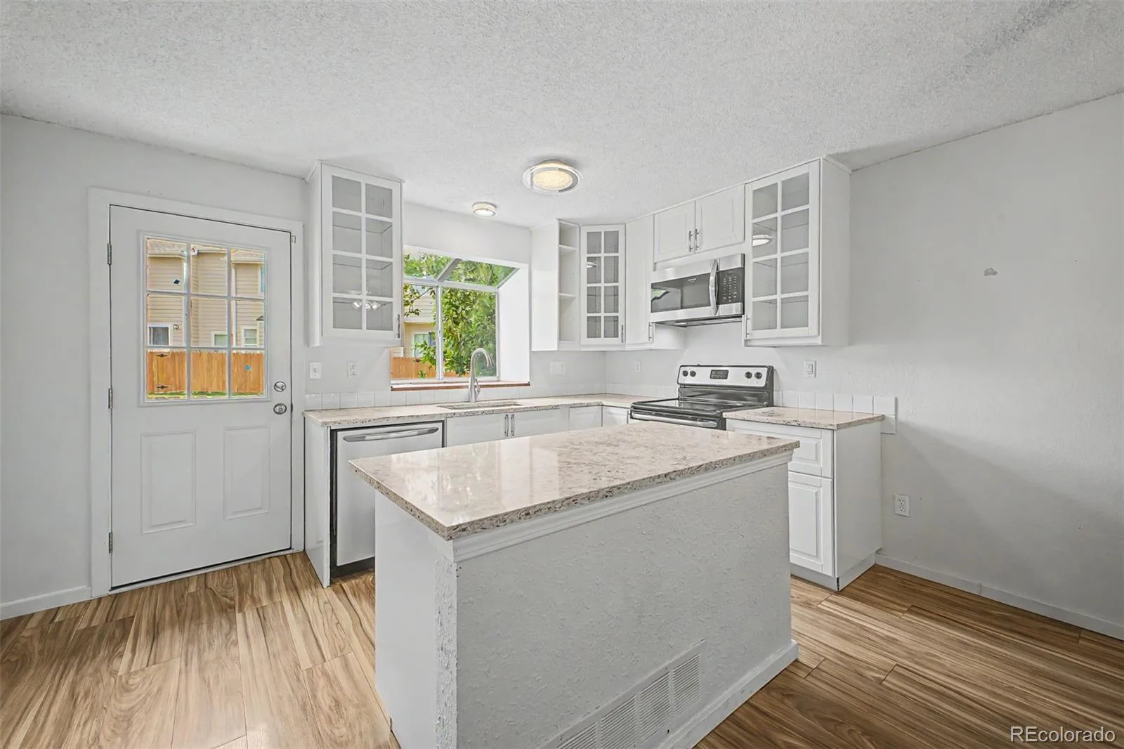 18274 E Arizona Avenue #B Aurora CO 80017 | MLS #REC3839712 08032026192918 1600 10