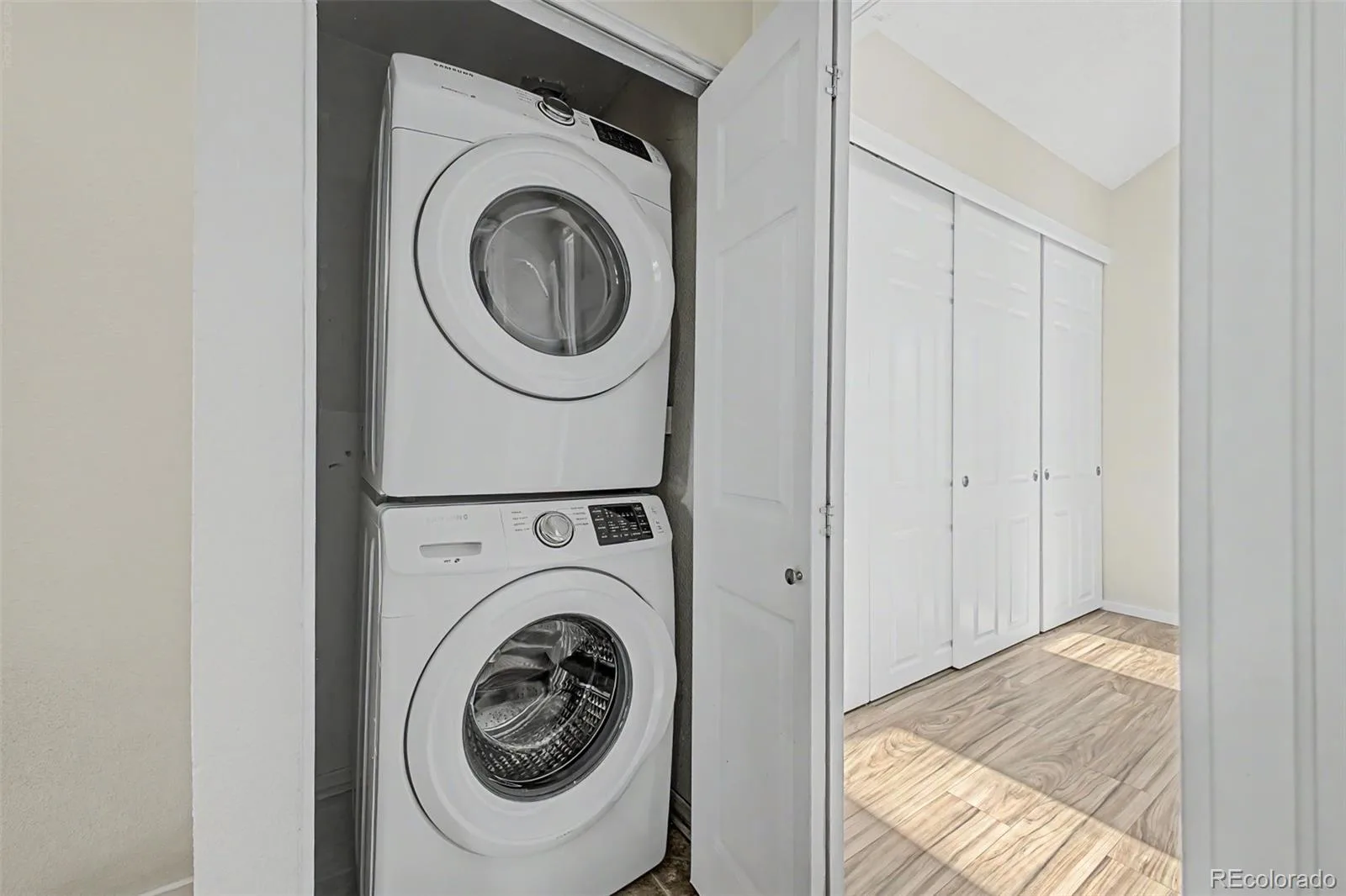 18274 E Arizona Avenue #B Aurora CO 80017 | MLS #REC3839712 08032026192918 1600 23