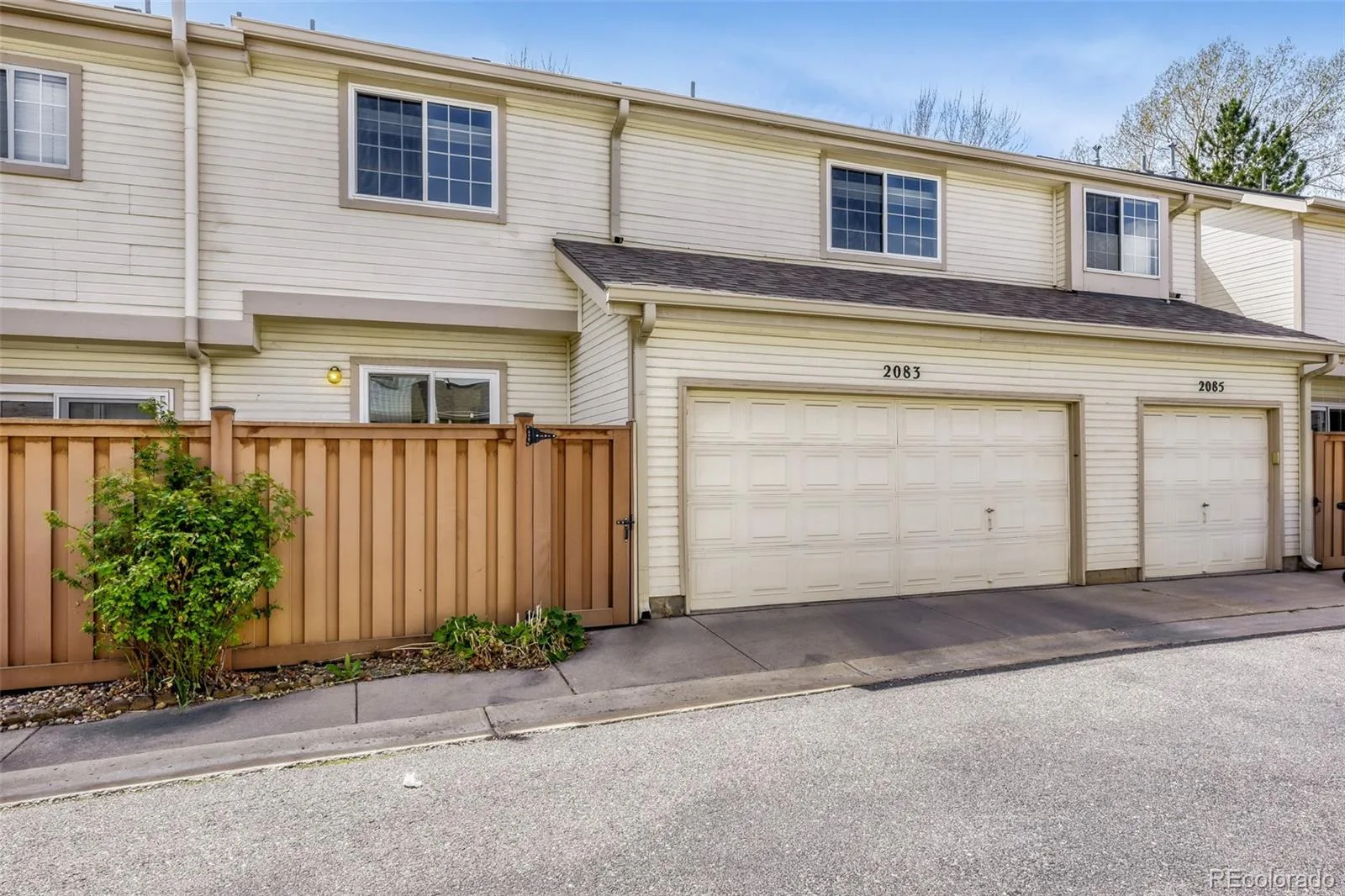 2083 S Xenia Way Denver CO 80231 | MLS #REC3841338 09302026172710 1600 27