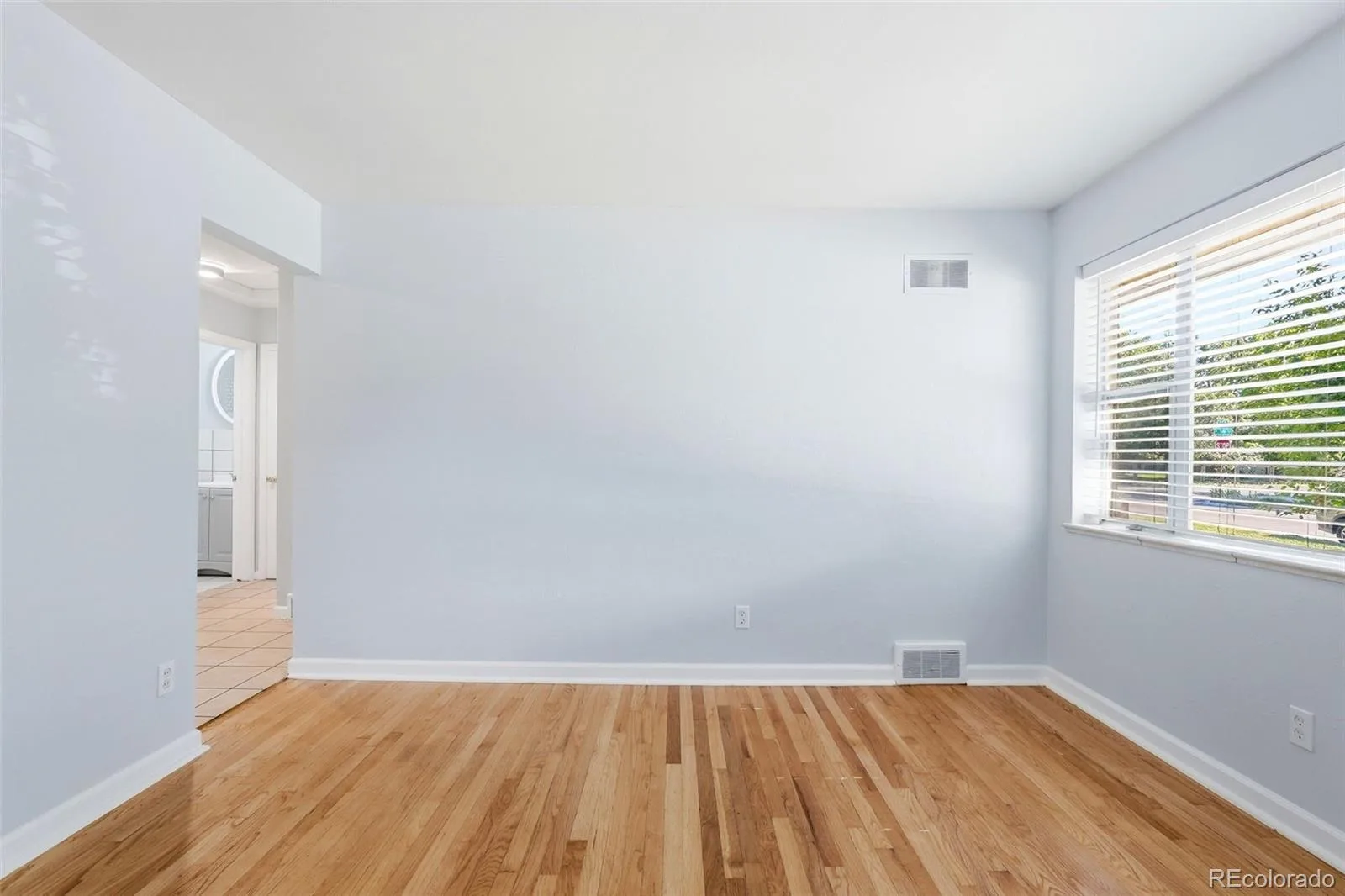 2688 S Acoma Street Denver CO 80223 | MLS #REC3841690 06202026044856 1600 3