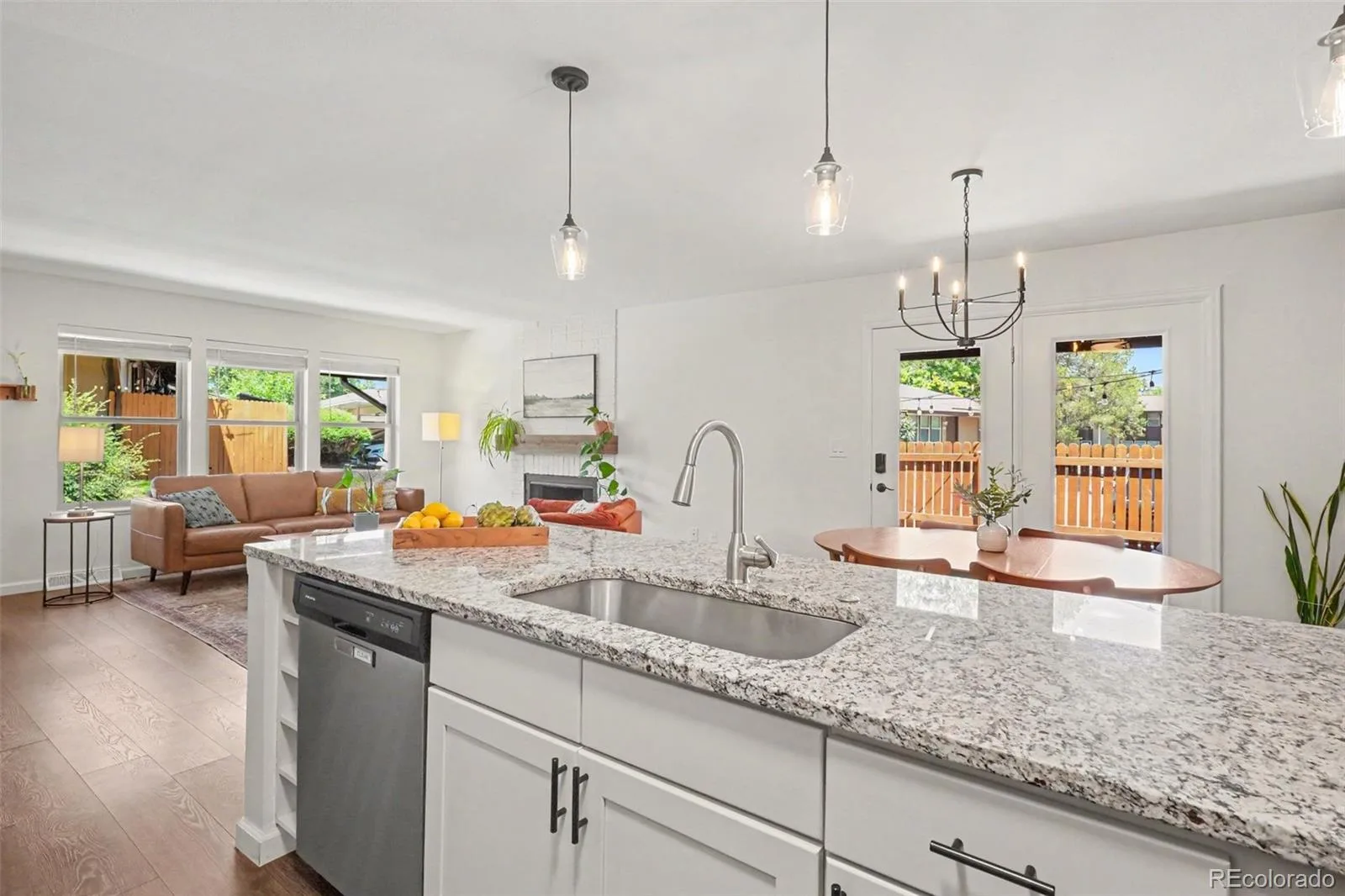 15176 E Jefferson Place Aurora CO 80014 | MLS #REC3843454 07232026070327 1600 6