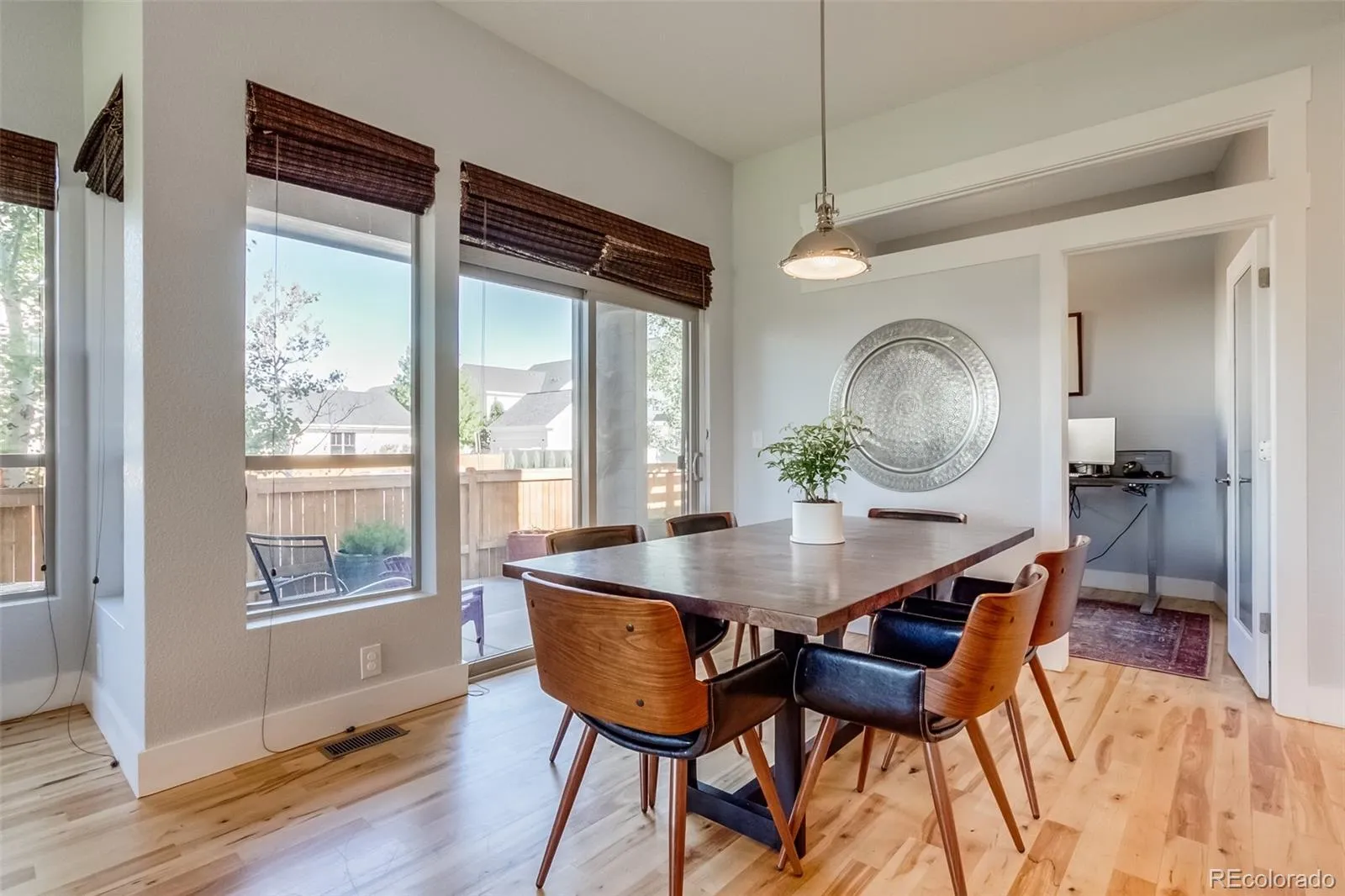 04092026215255 1600 12