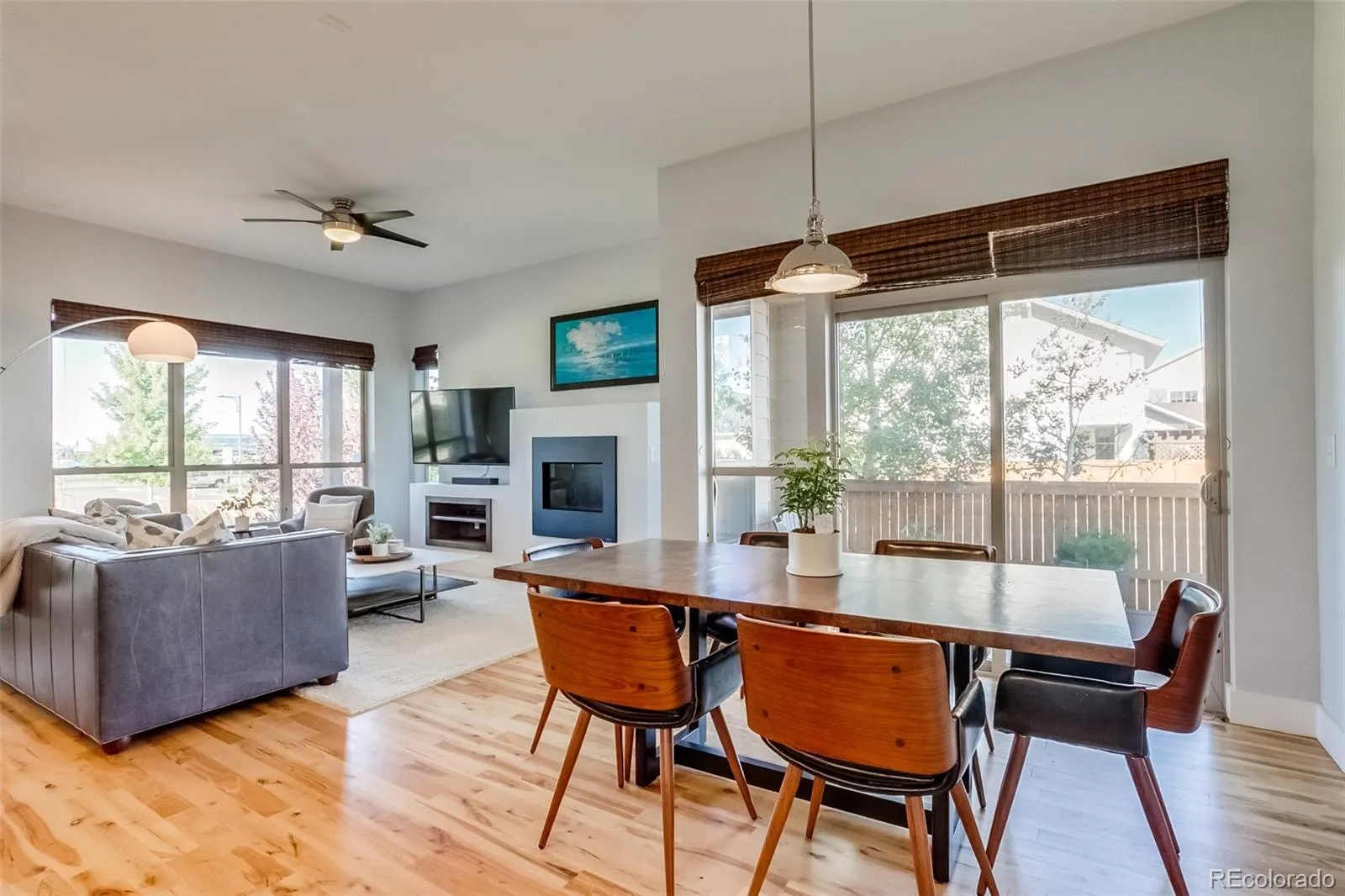 04092026215255 1600 14