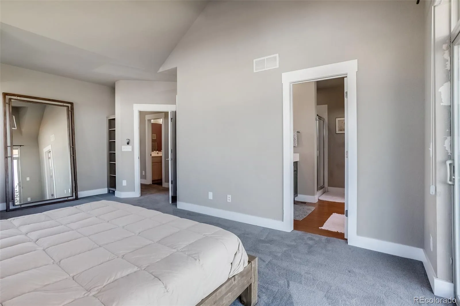 04092026215255 1600 15