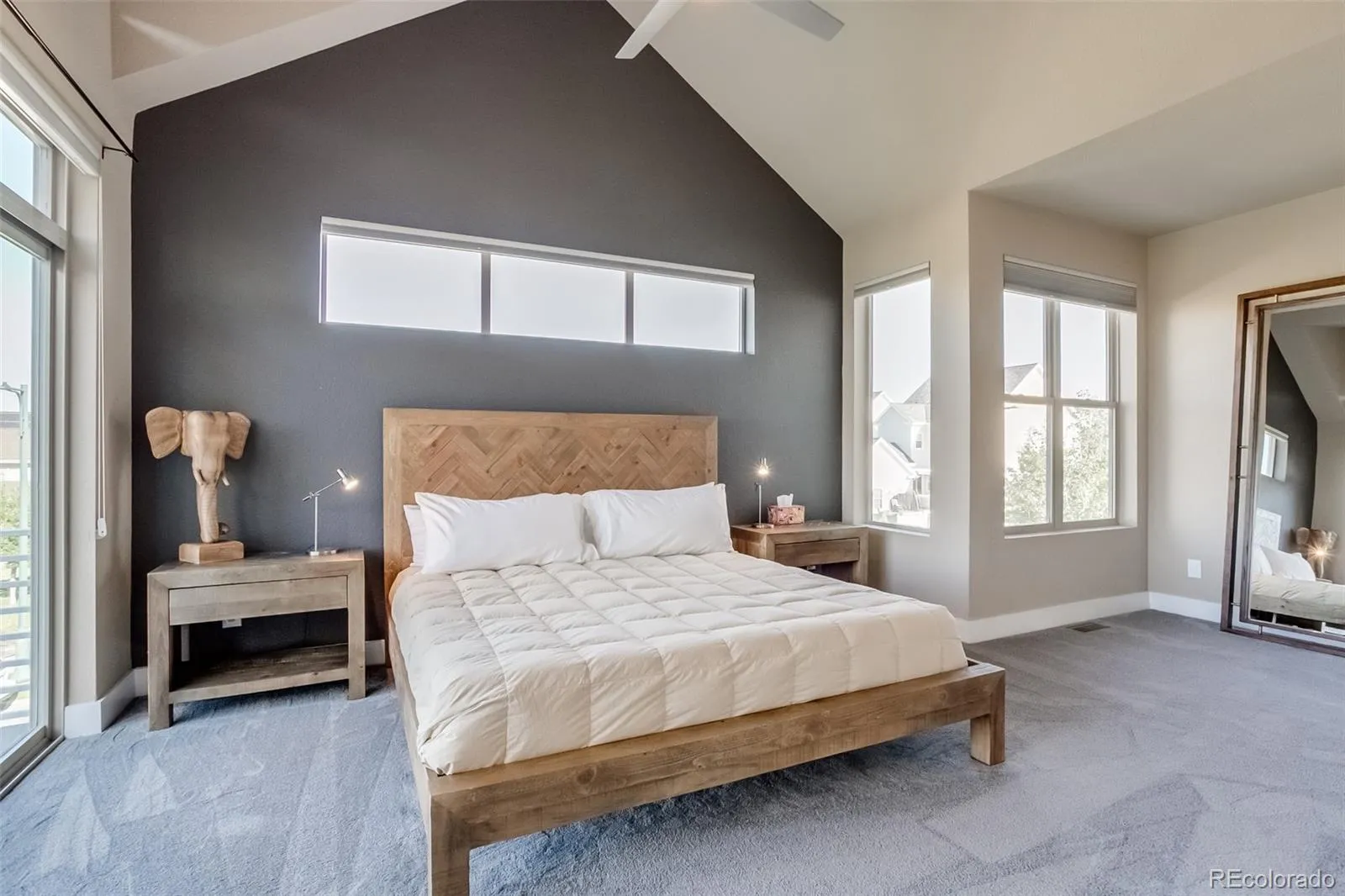 04092026215255 1600 17