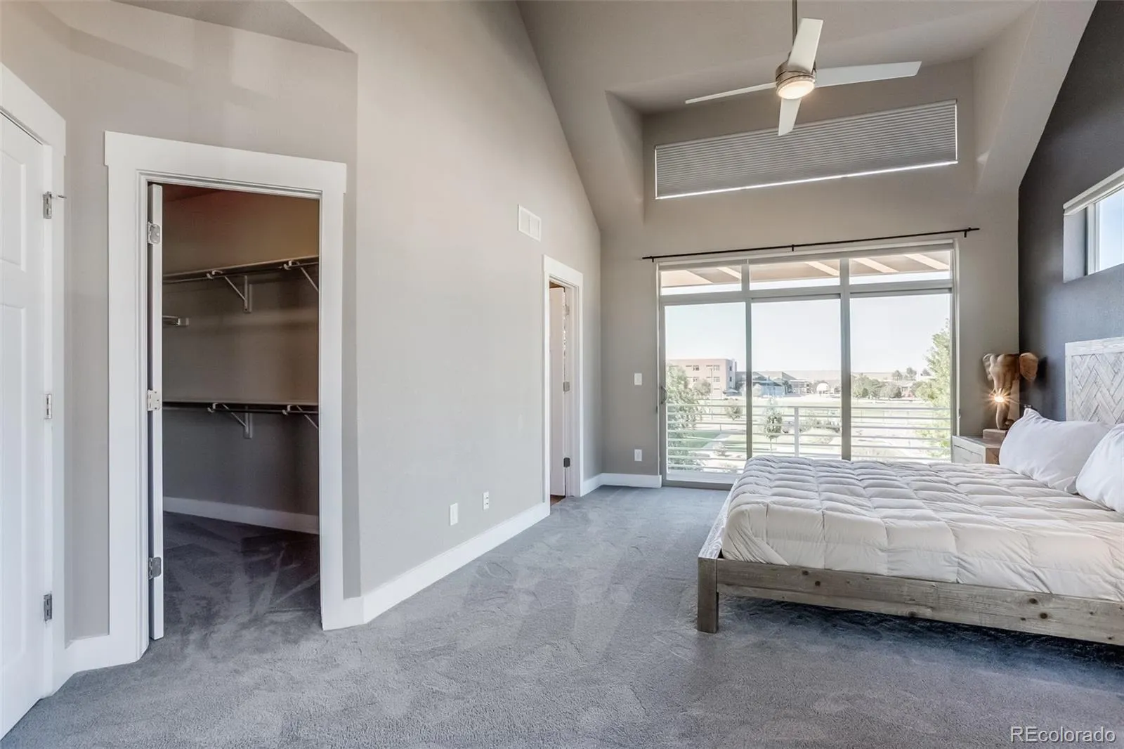 04092026215255 1600 18