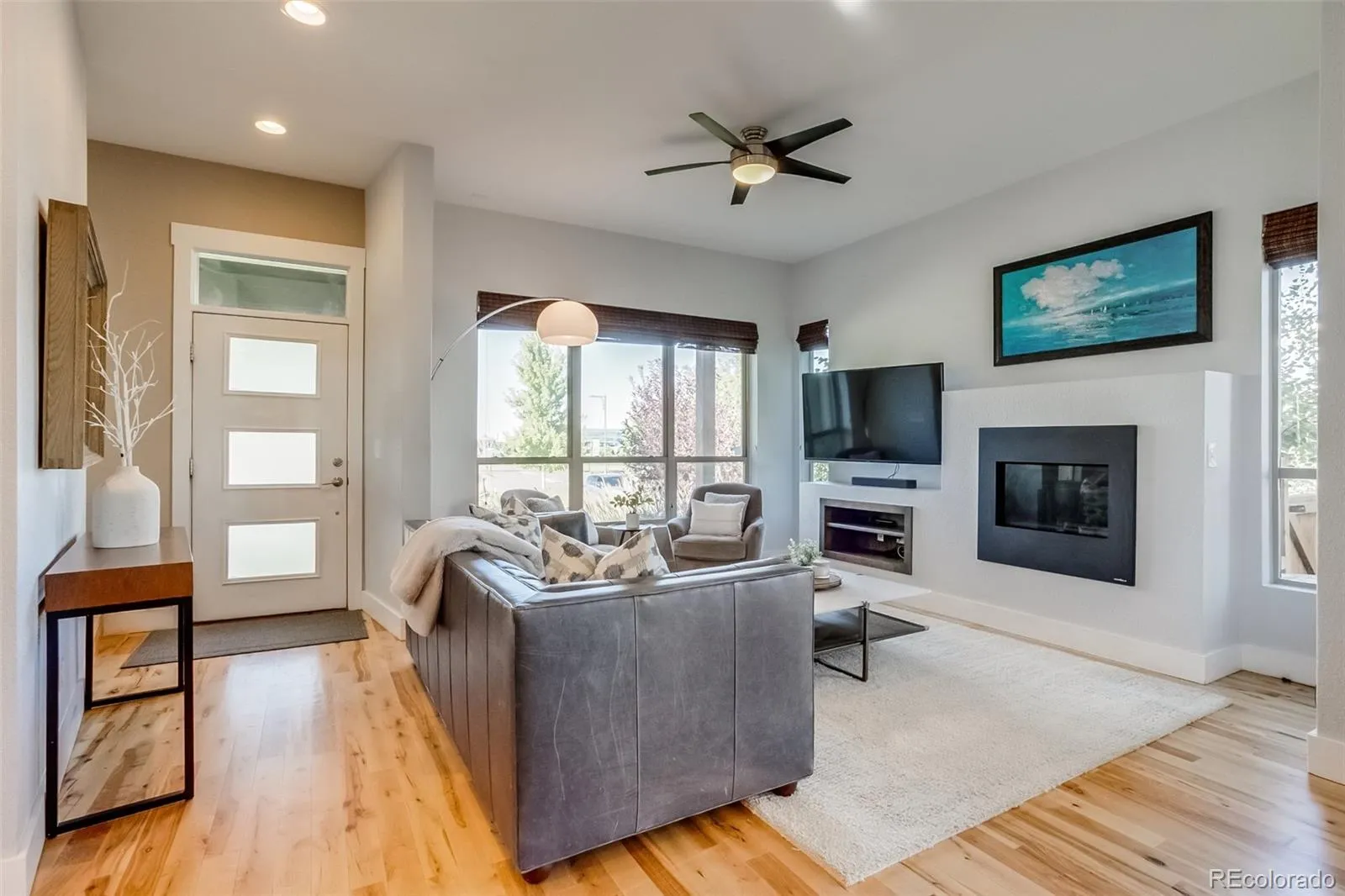 04092026215255 1600 2