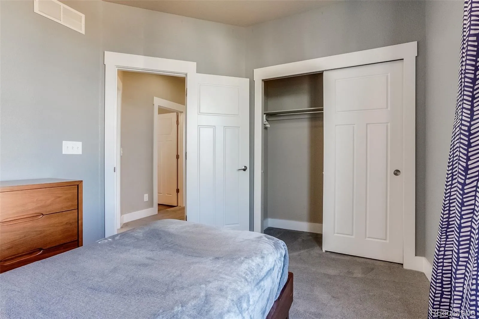 04092026215255 1600 26