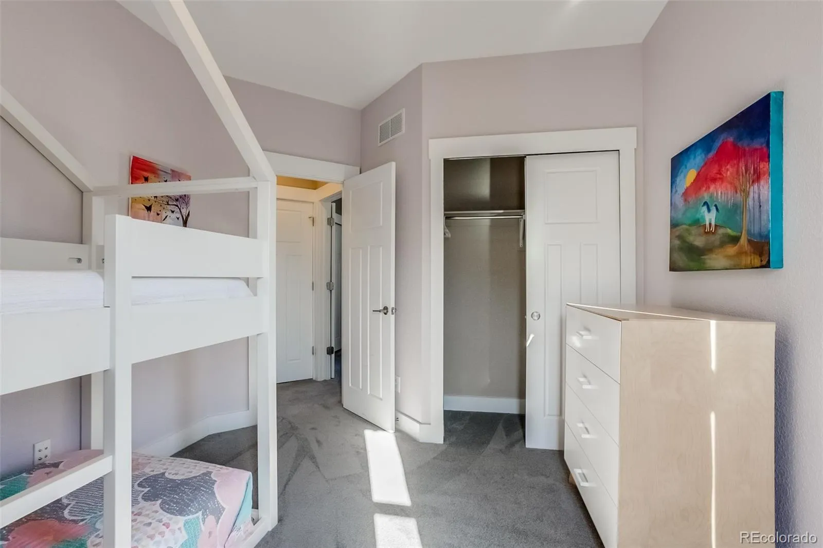 04092026215255 1600 30