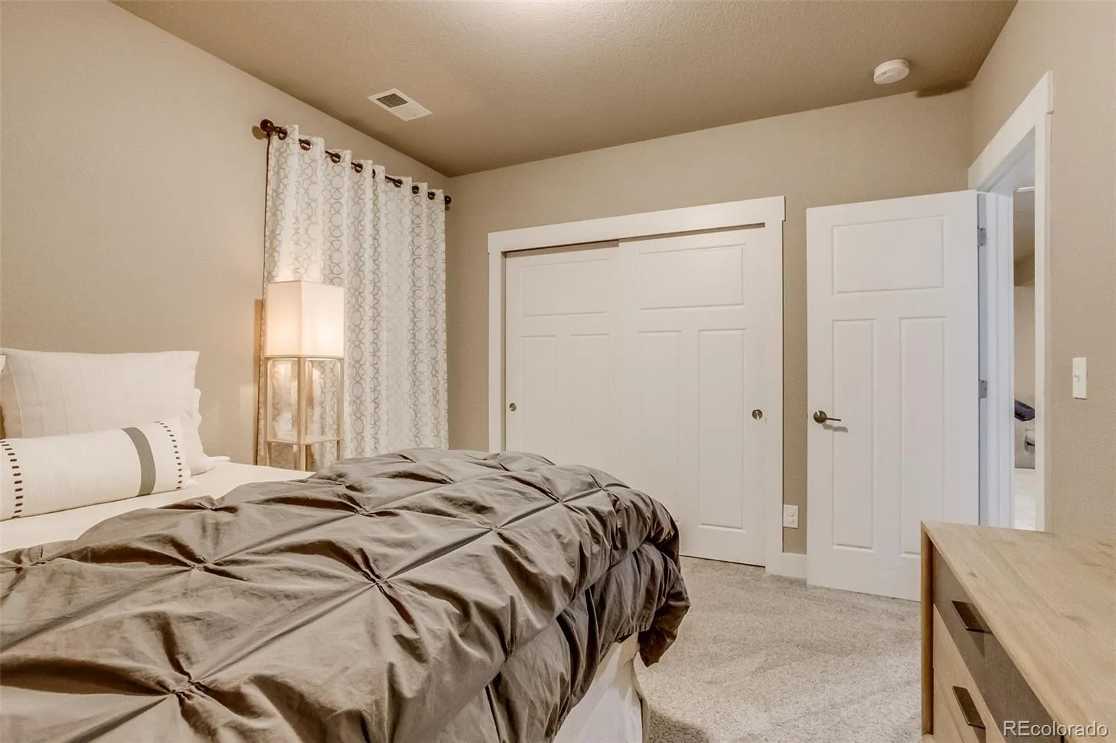 04092026215255 1600 41