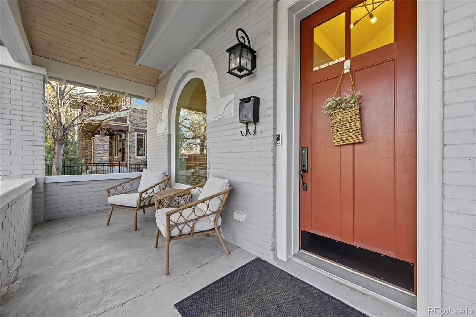 04062026153751 1600 1