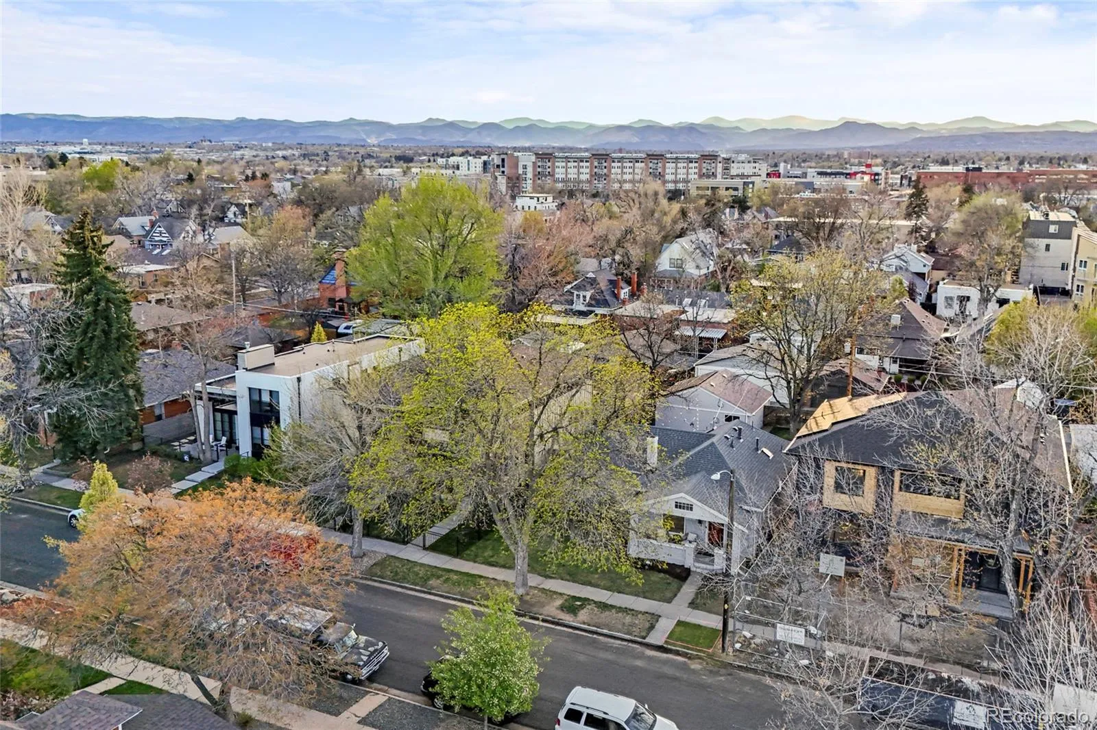 04062026153751 1600 40