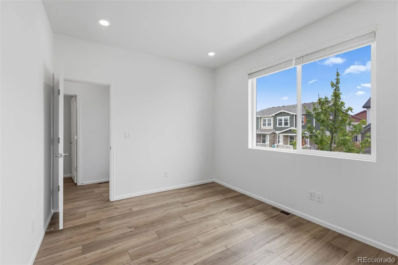 21303 E 63rd Drive Aurora CO 80019 | MLS #REC3846110 06292026184453 1600 13