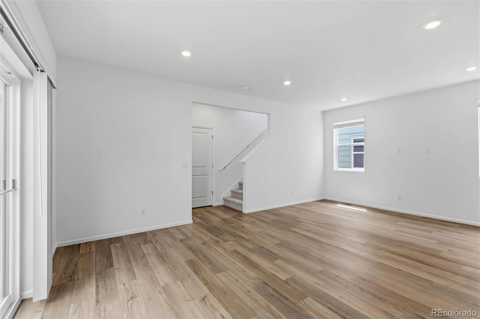 21303 E 63rd Drive Aurora CO 80019 | MLS #REC3846110 06292026184453 1600 19
