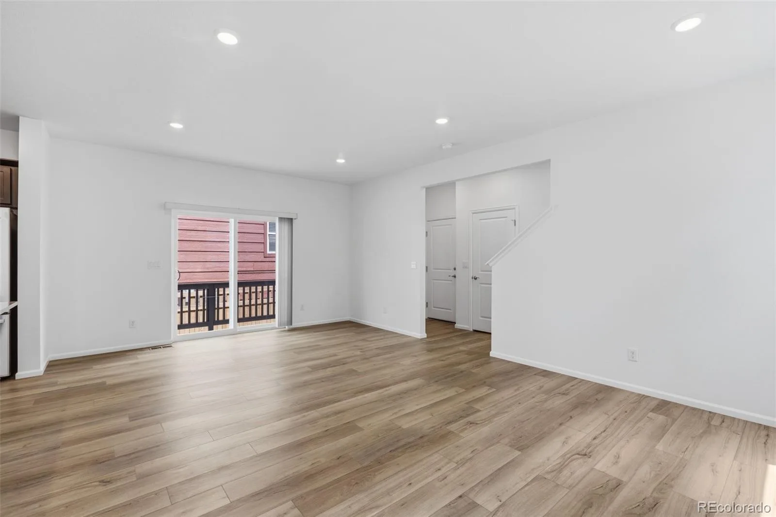 21303 E 63rd Drive Aurora CO 80019 | MLS #REC3846110 06292026184453 1600 22