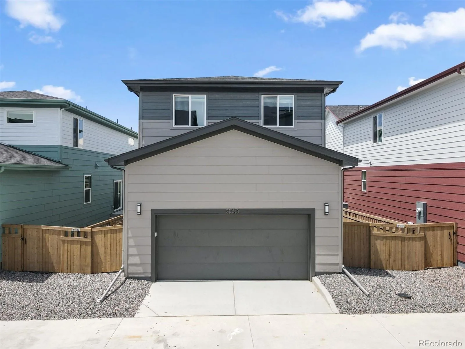 21303 E 63rd Drive Aurora CO 80019 | MLS #REC3846110 06292026184453 1600 3