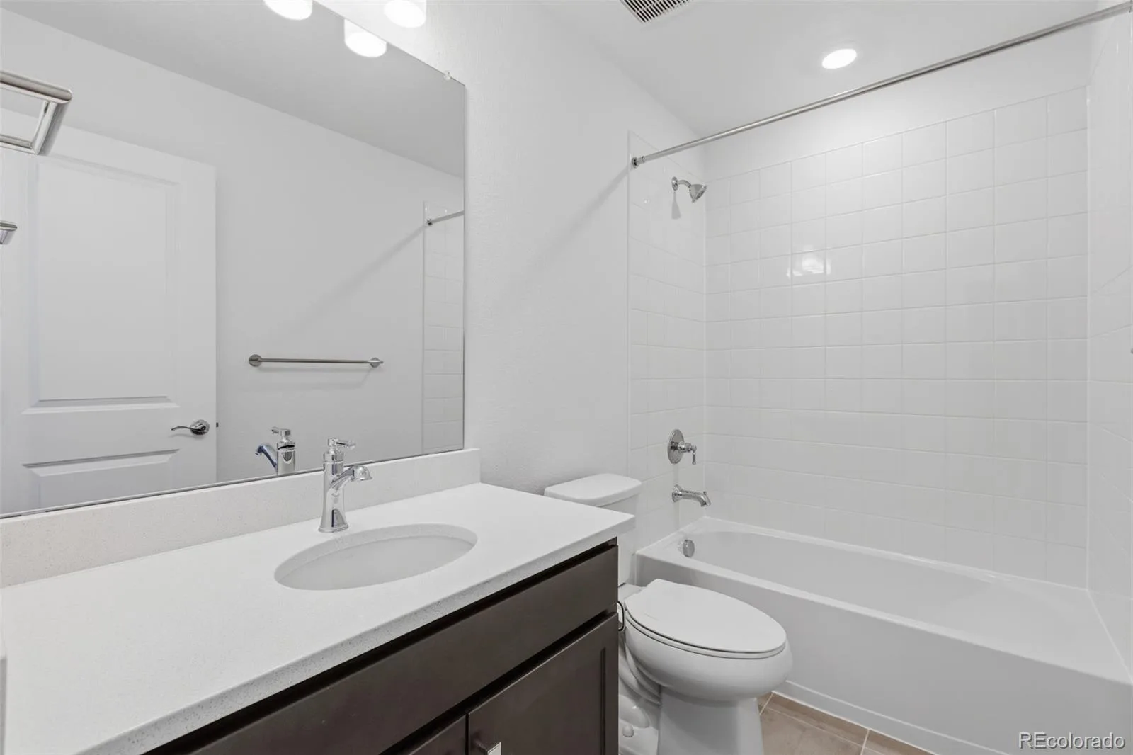 21303 E 63rd Drive Aurora CO 80019 | MLS #REC3846110 06292026184453 1600 32